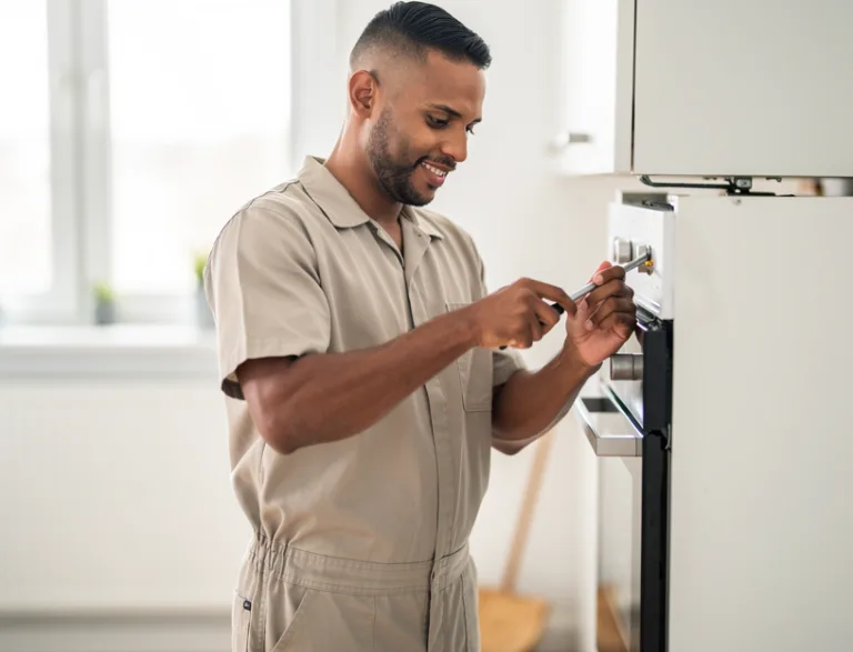 Handyman service in Maryvale
